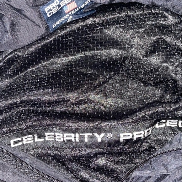 AMERICAN Team Sports Pro Celebrity jacket with hidden hood and generous pockets. - Picture 2 of 7